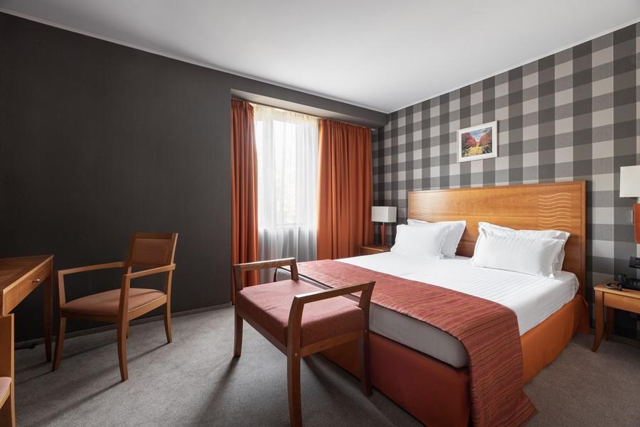 Eurostars Hotel 4*
